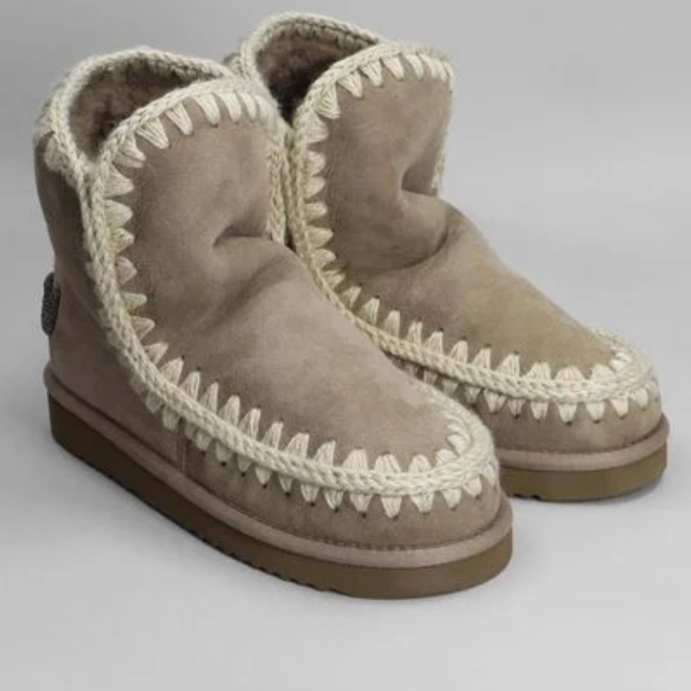 Mou Eskimo 18 Boots BNWT